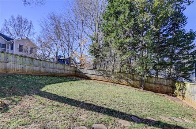 1156 Grand Oaks NW Glen, Marietta, GA 30064