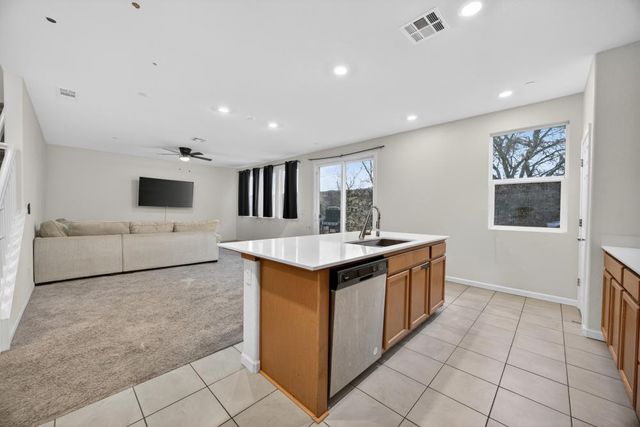 73 Pilato Dr, Stockton, CA 95209