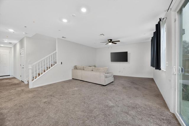 73 Pilato Dr, Stockton, CA 95209