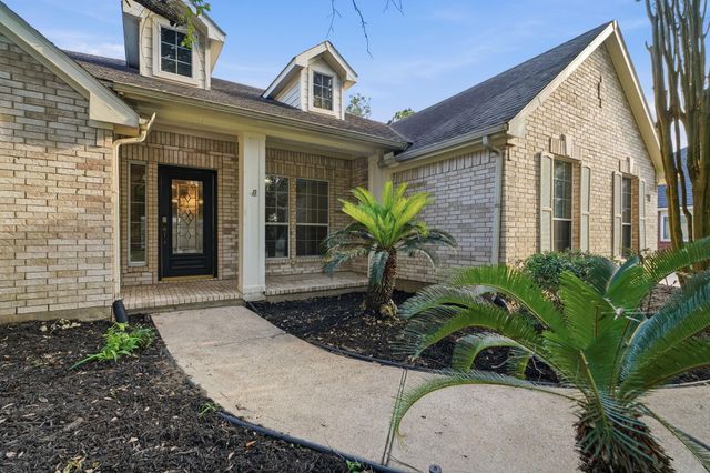 11 Crest, Houston, TX 77082