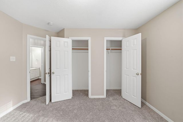 11 Crest, Houston, TX 77082