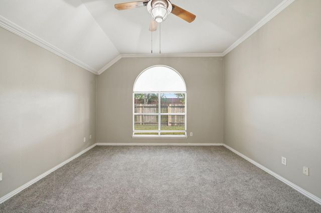 11 Crest, Houston, TX 77082