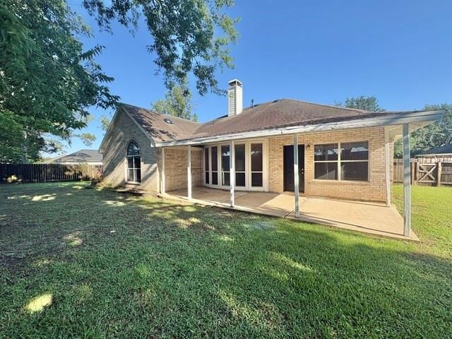 11 Crest, Houston, TX 77082