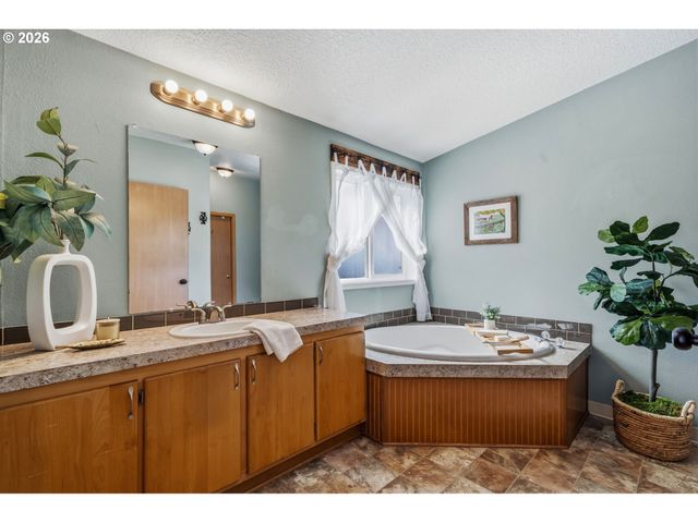 308 Se 412TH Ave, Washougal, WA 98671