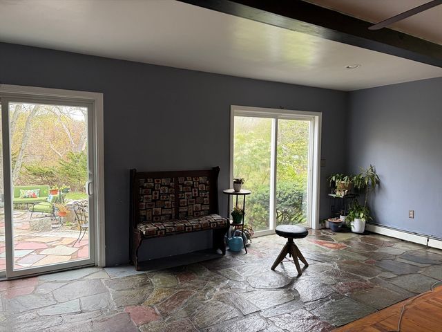8 Wellington Lane Ave, Lexington, MA 02421