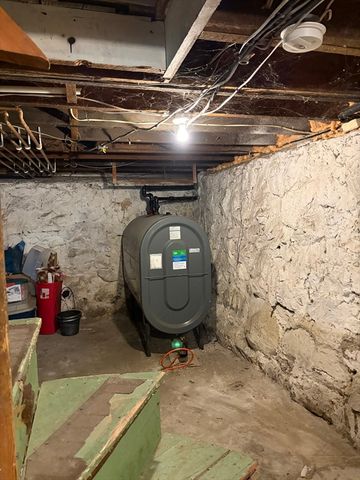 8 Wellington Lane Ave, Lexington, MA 02421