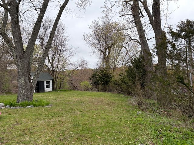 8 Wellington Lane Ave, Lexington, MA 02421