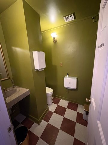 365 Huron Ave, Cambridge, MA 02138