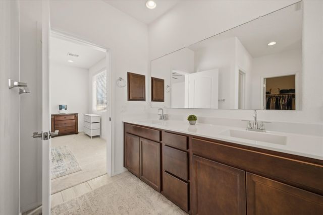 3118 Tess Court NE, Rio Rancho, NM 87144