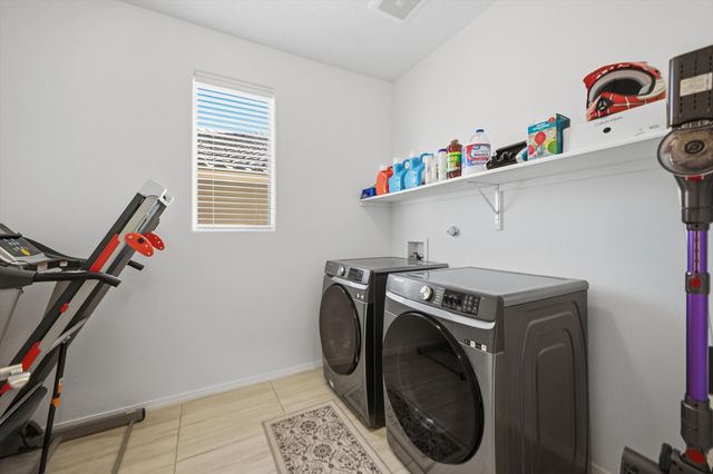 3118 Tess Court NE, Rio Rancho, NM 87144