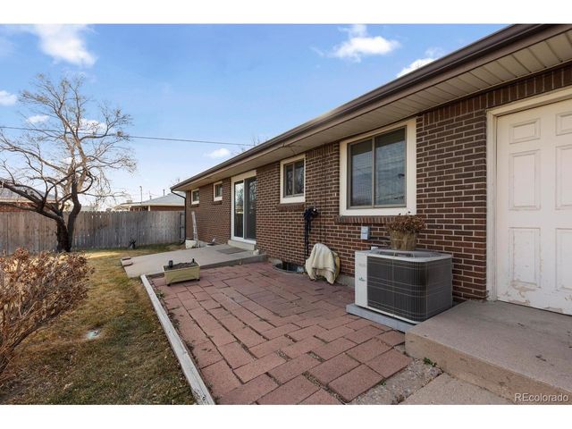 8540 Faraday St, Denver, CO 80229