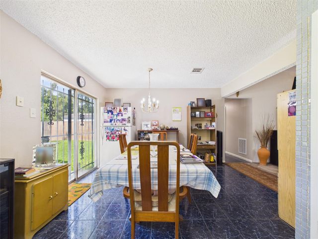 11622 Crystalwood Drive, Houston, TX 77013