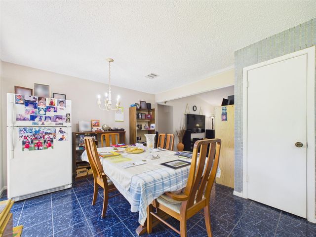 11622 Crystalwood Drive, Houston, TX 77013