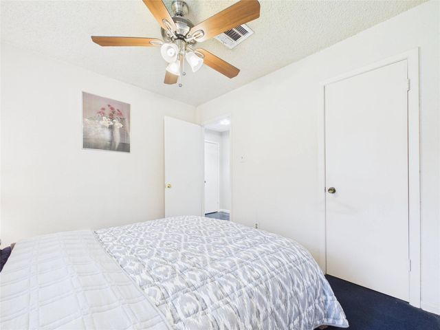 11622 Crystalwood Drive, Houston, TX 77013