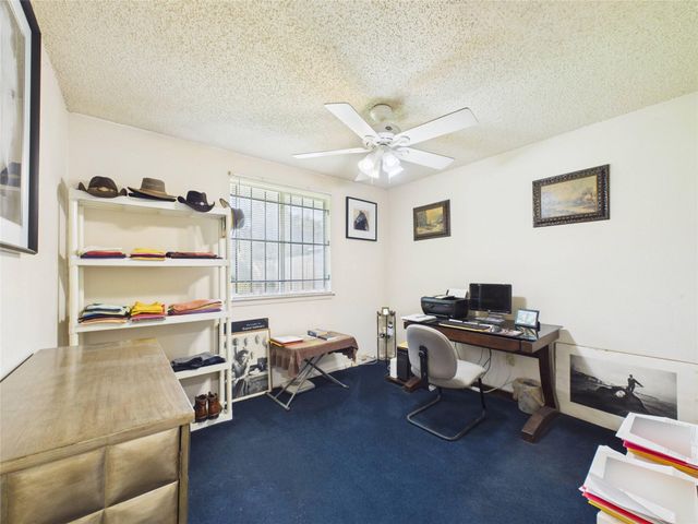 11622 Crystalwood Drive, Houston, TX 77013