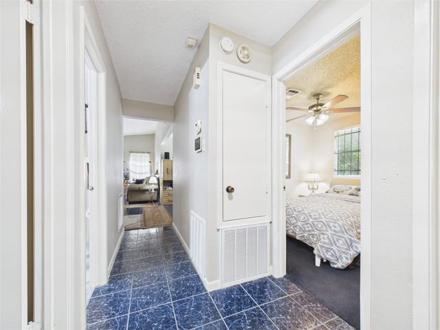 11622 Crystalwood Drive, Houston, TX 77013