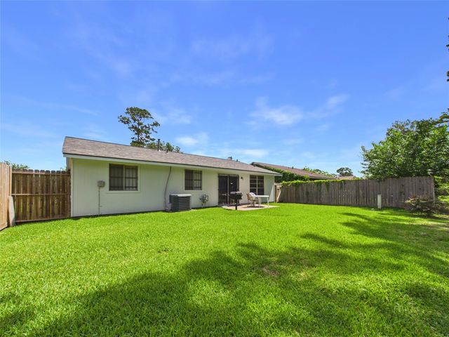 11622 Crystalwood Drive, Houston, TX 77013
