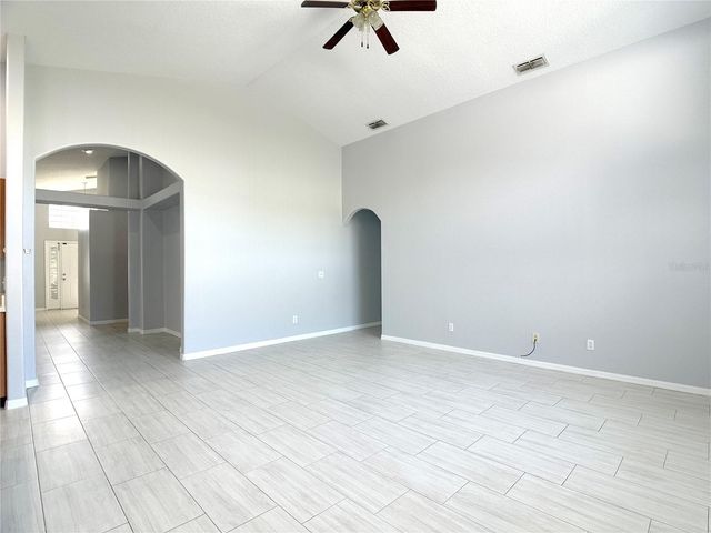 722 WINDSOR ESTATES DRIVE, Davenport, FL 33837