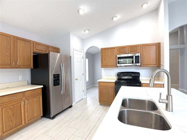 722 WINDSOR ESTATES DRIVE, Davenport, FL 33837