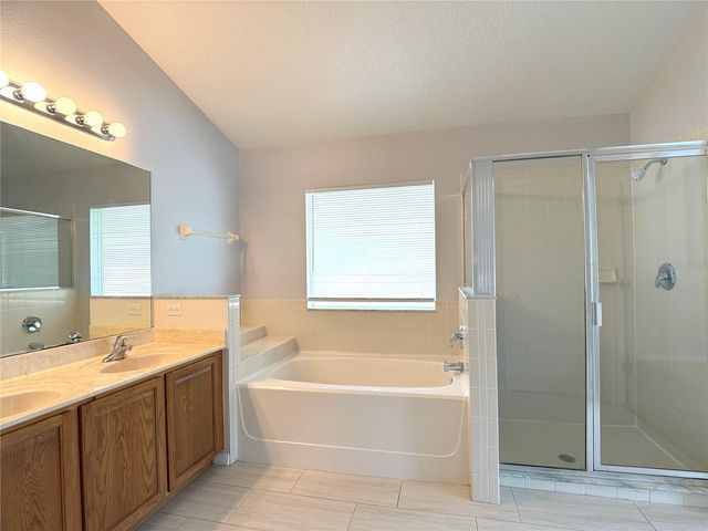 722 WINDSOR ESTATES DRIVE, Davenport, FL 33837