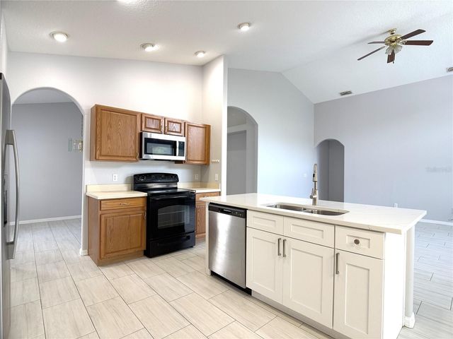 722 WINDSOR ESTATES DRIVE, Davenport, FL 33837