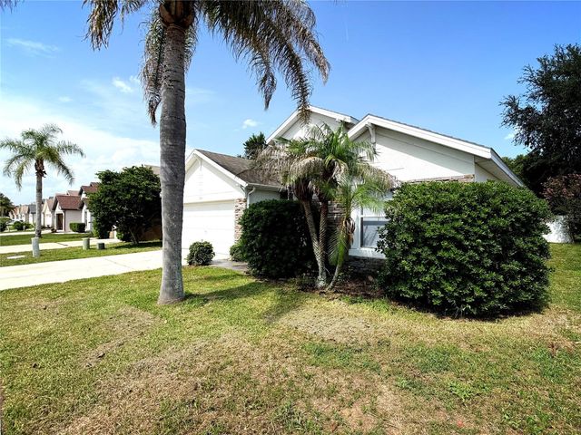 722 WINDSOR ESTATES DRIVE, Davenport, FL 33837