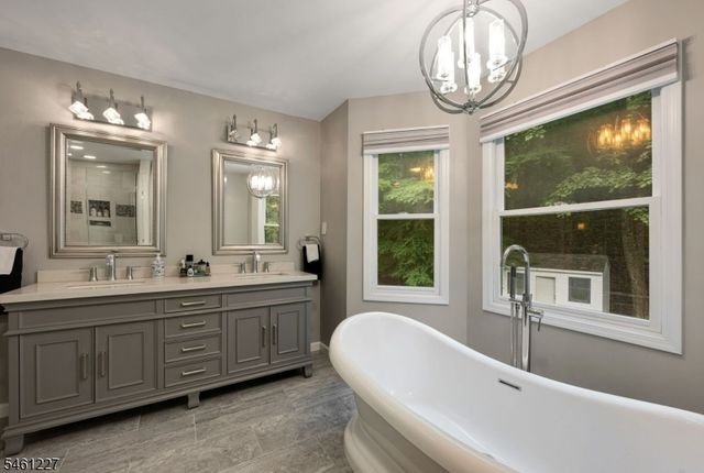 15 Crescent Ridge Rd, Rockaway Twp., NJ 07005