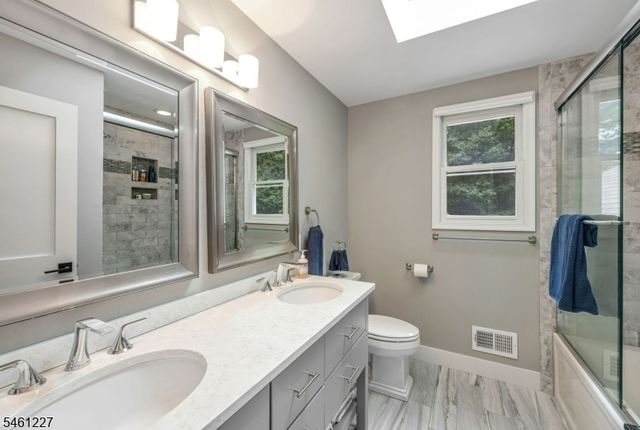 15 Crescent Ridge Rd, Rockaway Twp., NJ 07005