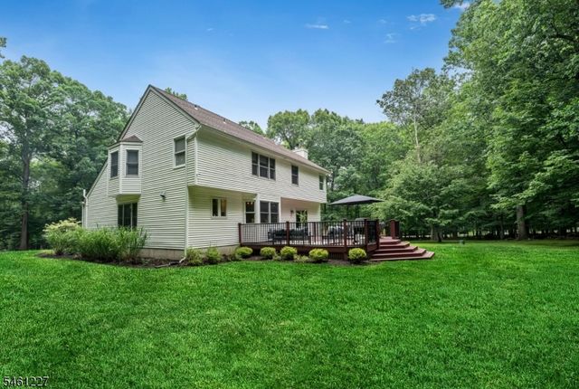 15 Crescent Ridge Rd, Rockaway Twp., NJ 07005