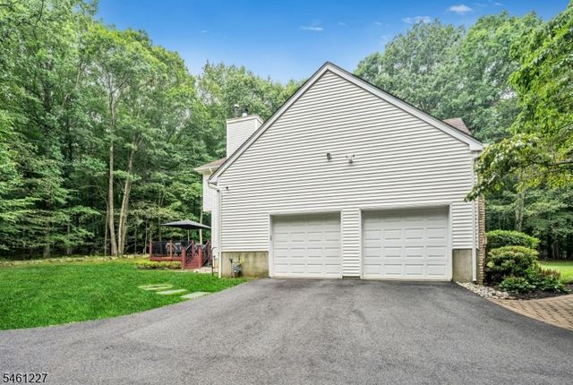 15 Crescent Ridge Rd, Rockaway Twp., NJ 07005