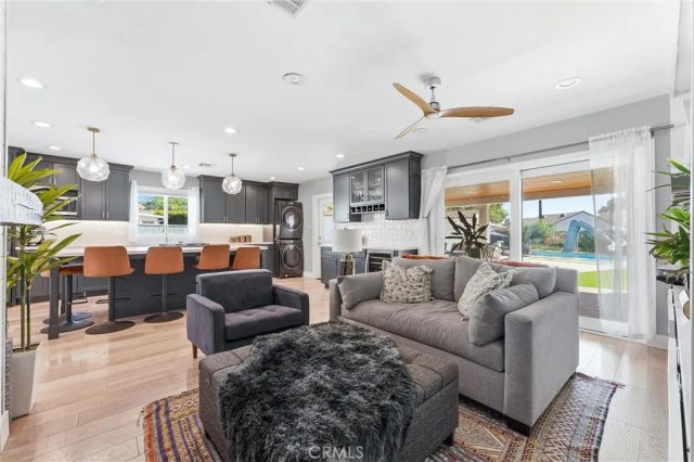 3459 Shipway Avenue, Long Beach, CA 90808