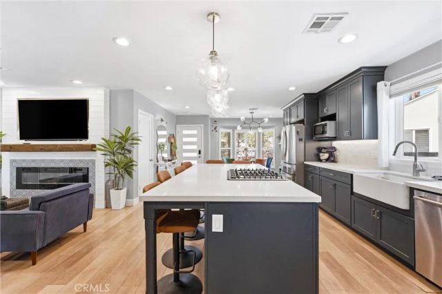 3459 Shipway Avenue, Long Beach, CA 90808
