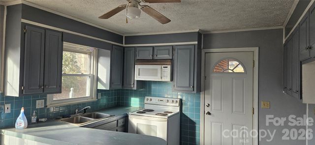 183 Maple Road, Spruce Pine, NC 28777
