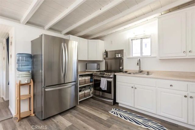 1998 Circle, Cayucos, CA 93430