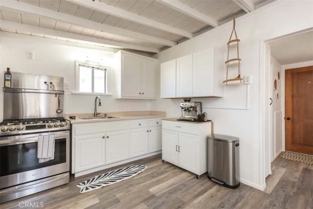 1998 Circle, Cayucos, CA 93430