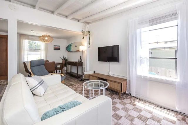 1998 Circle, Cayucos, CA 93430