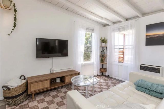 1998 Circle, Cayucos, CA 93430