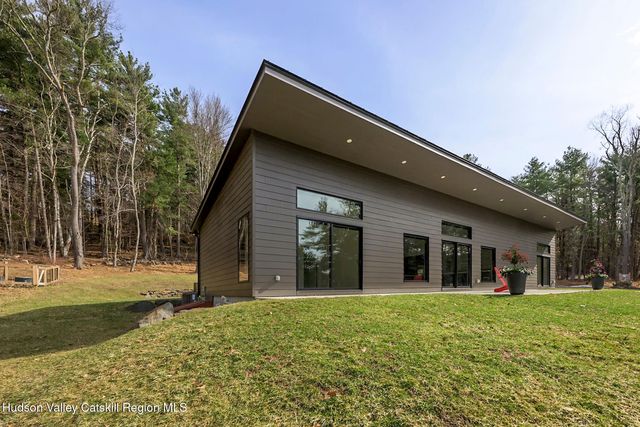 501 Birch Street, Craryville, NY 12521