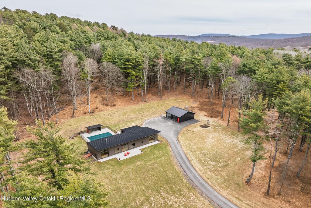 501 Birch Street, Craryville, NY 12521