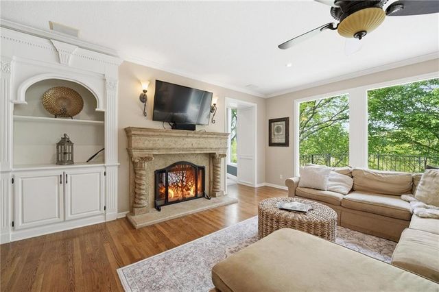 15430 Iron Horse Circle, Leawood, KS 66224