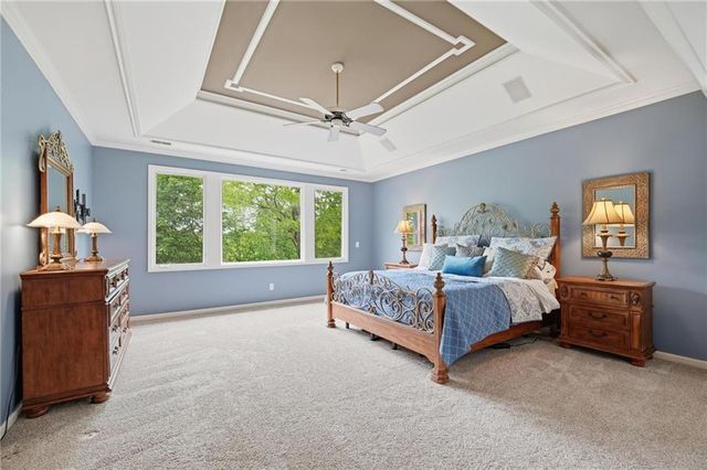 15430 Iron Horse Circle, Leawood, KS 66224