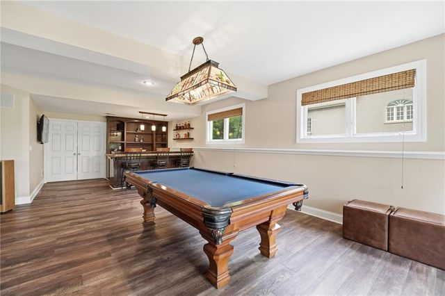 15430 Iron Horse Circle, Leawood, KS 66224