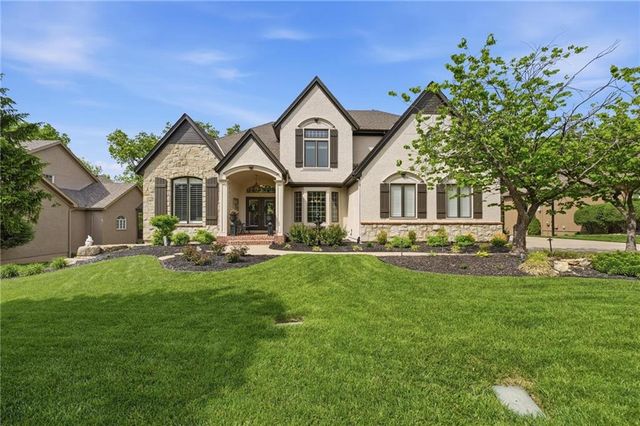 15430 Iron Horse Circle, Leawood, KS 66224