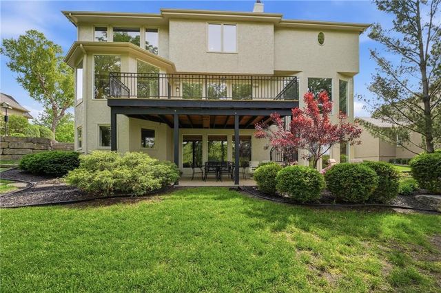 15430 Iron Horse Circle, Leawood, KS 66224