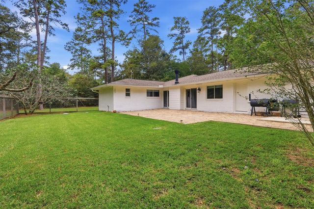 13537 Laramie Trail, Montgomery, TX 77316