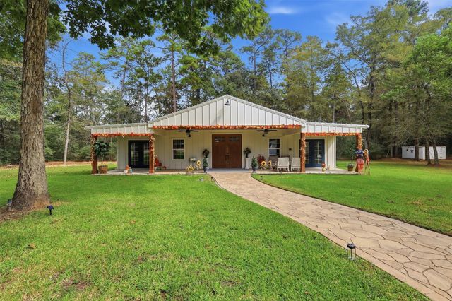 13537 Laramie Trail, Montgomery, TX 77316