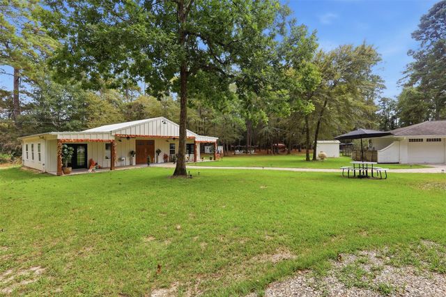 13537 Laramie Trail, Montgomery, TX 77316