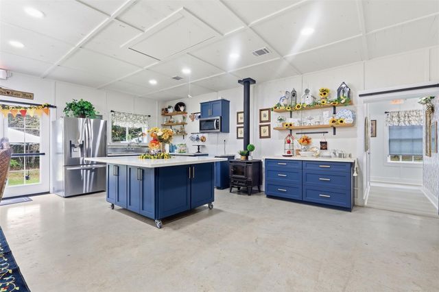 13537 Laramie Trail, Montgomery, TX 77316