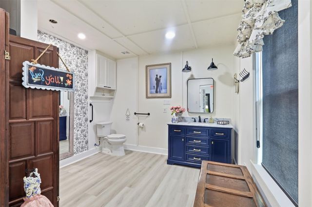 13537 Laramie Trail, Montgomery, TX 77316