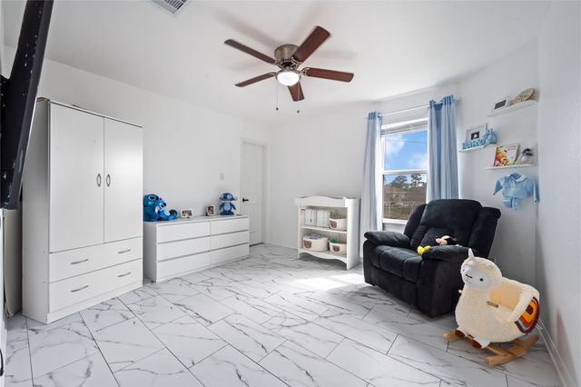 10946 Spring Brook Pass Drive, Humble, TX 77396